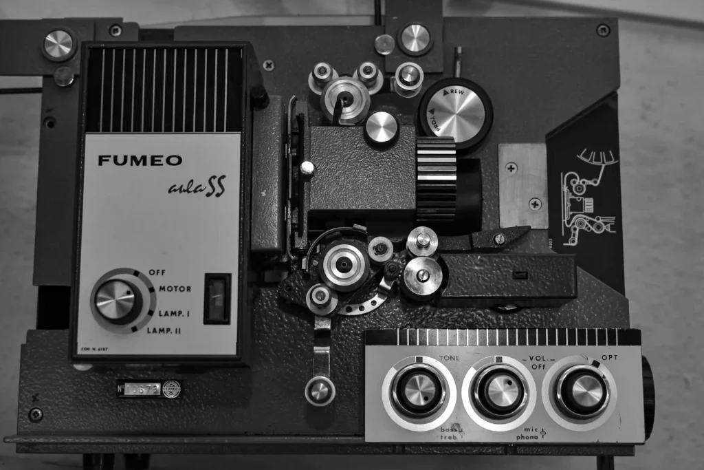 Dettaglio scenografico studio cinema Spazio Alfredo Bini Montalto