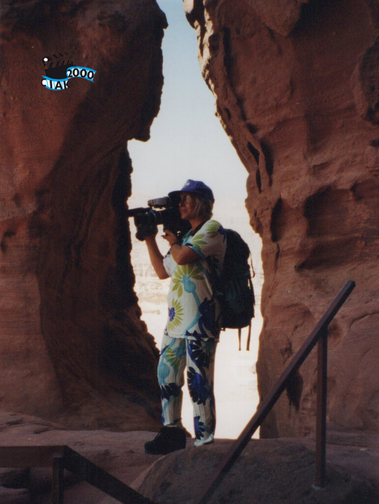 Donatella Baglivo durante le riprese del film Viaggio in Israele - Tra storia e religioni.